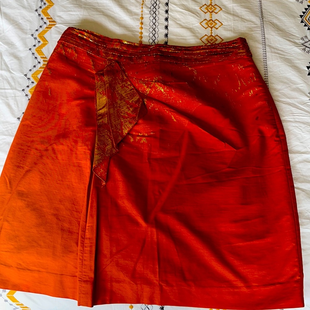 Tahari orange/gold skirt